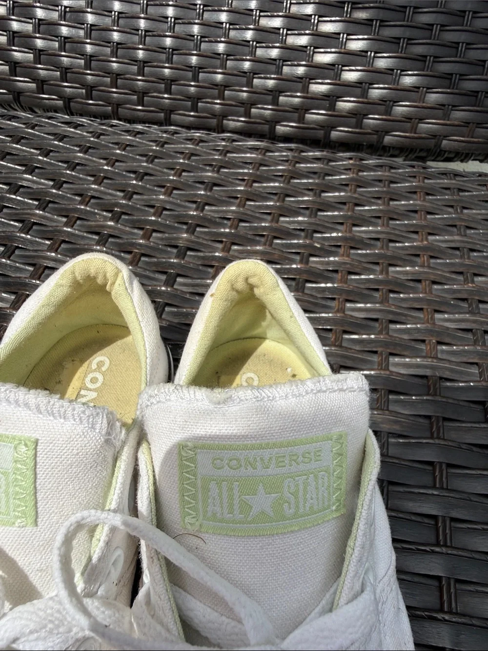 Converse classic low